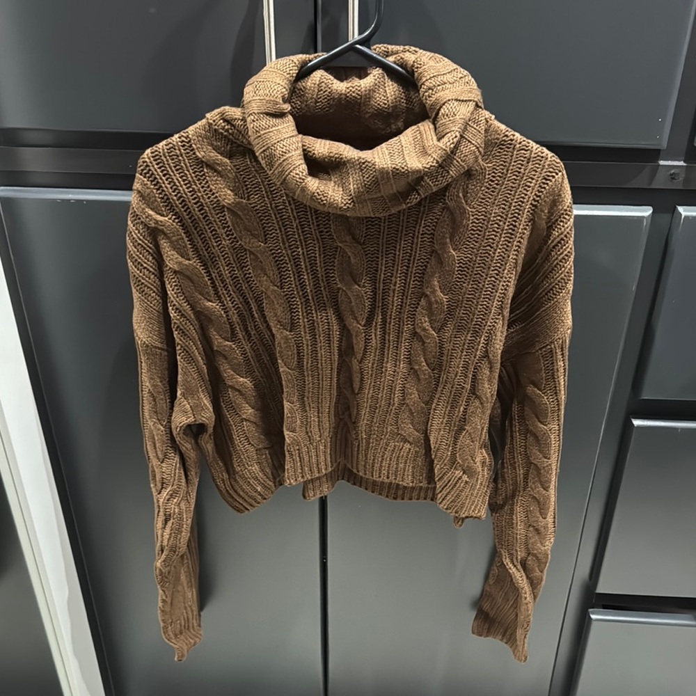 Streetwear Society Cable Knit Turtleneck Sweater - Brown